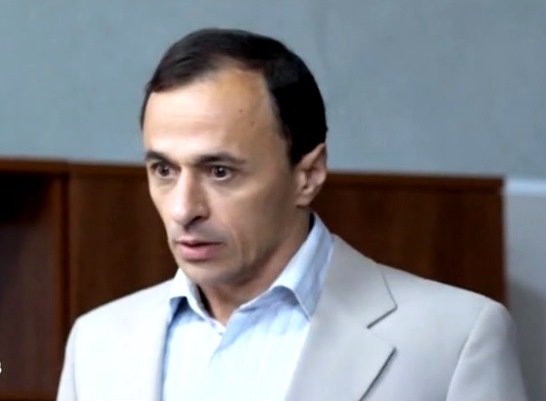    (2013)