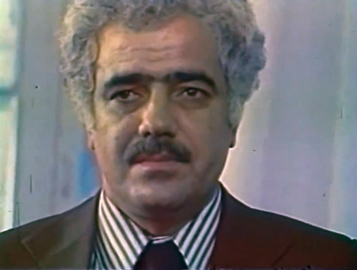   - "  " (1976, 1977)