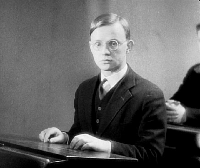   (1930)
