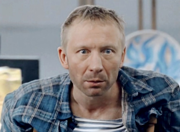  (2018)