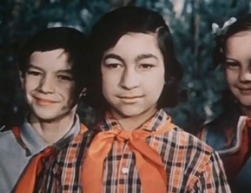    (1976)