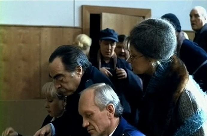 12 (2007)