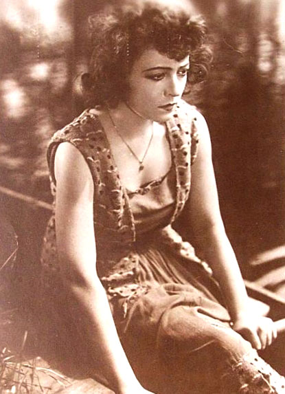   - " / Dzikuska" (1928)