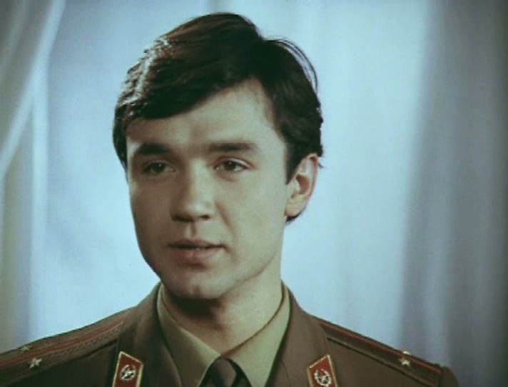 Актер салютаев биография