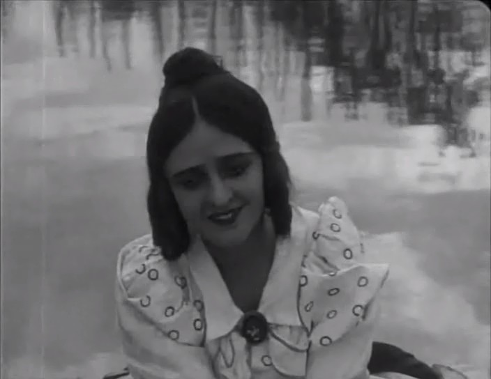   (1927)
