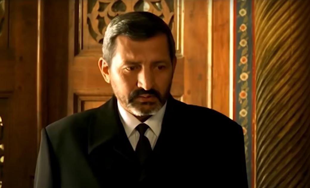   (2003)