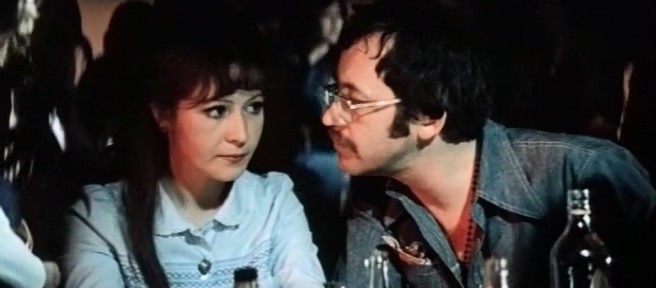      (1976)