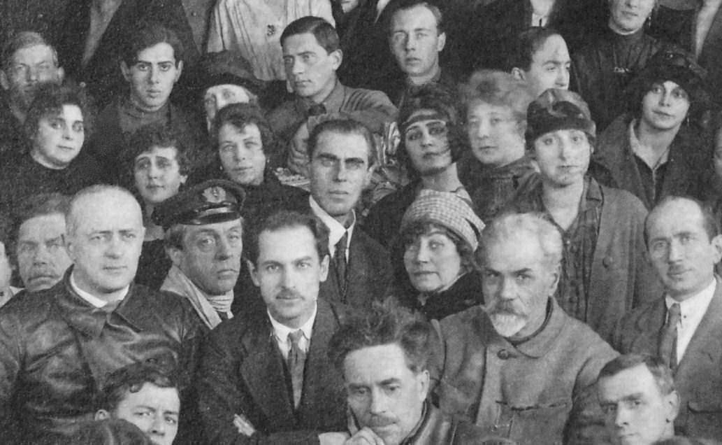   (II) -   (  )         "".    -    ., -   .   :   -  ,   -  .  1923-1924        .