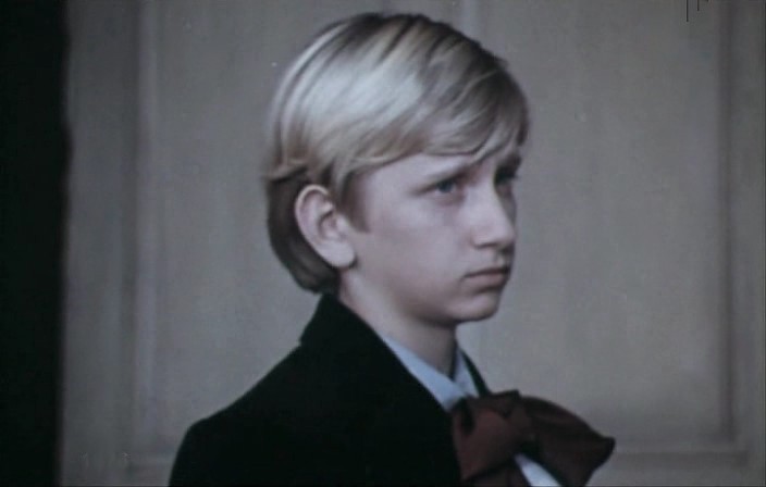   (1976)