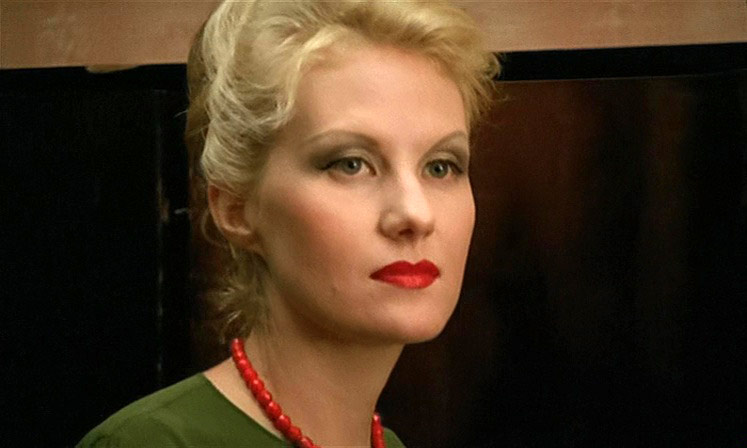 Елена Панова И Рената Литвинова В Купальниках – Граница - Таежный Роман 2000 Елена Панова И Рената Литвинова В Купальниках – Граница - Таежный Роман 2000
