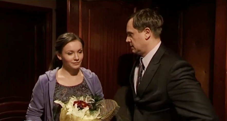 -6 (2009)