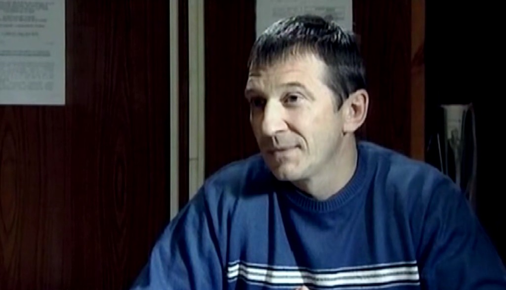   - "-8" (2011)
