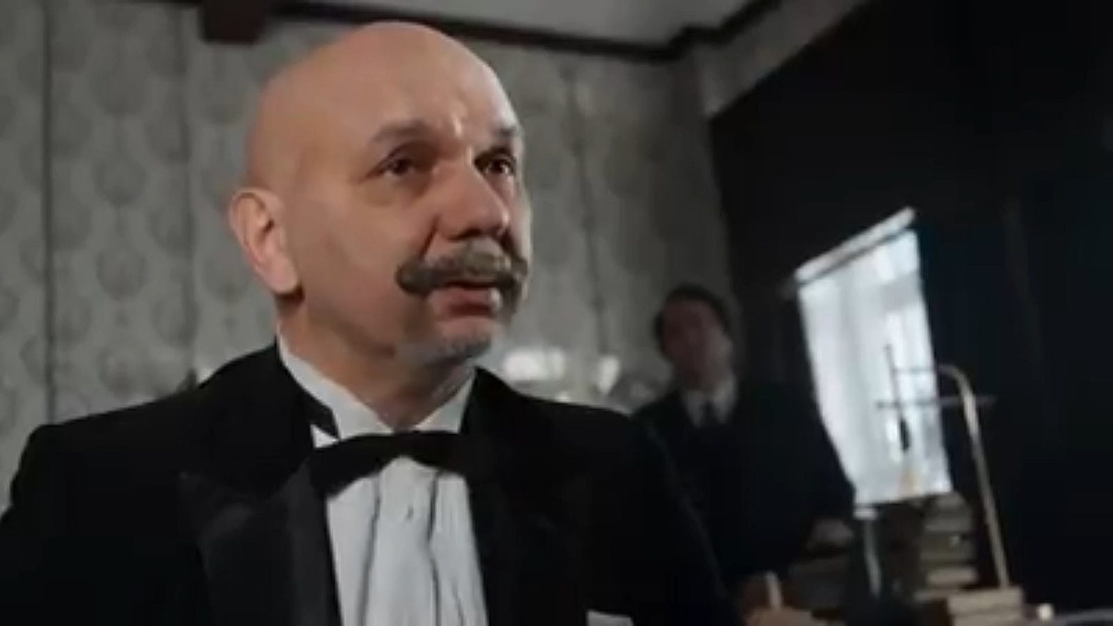 .    (2019)