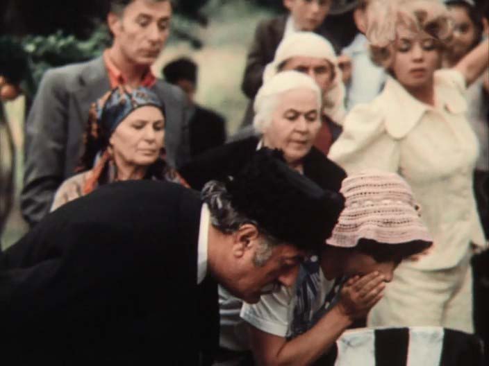  - - "  ׸ " (1975)