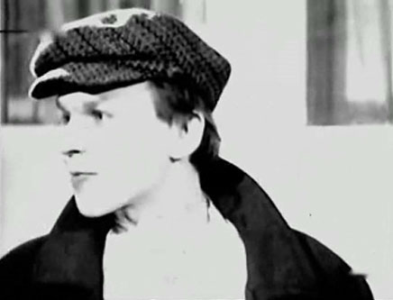   (2001)