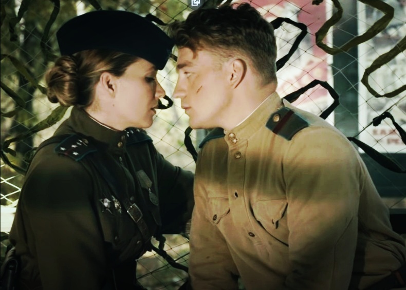 .   (2015)