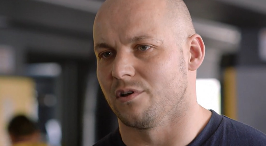  (2017)