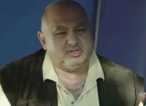  (2013)