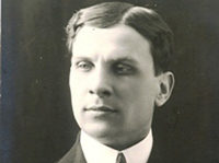1912 