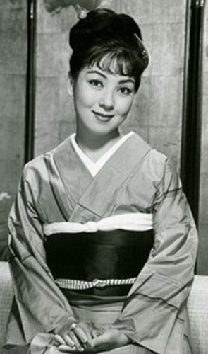  ʸ
