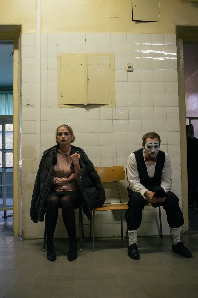      (2018)