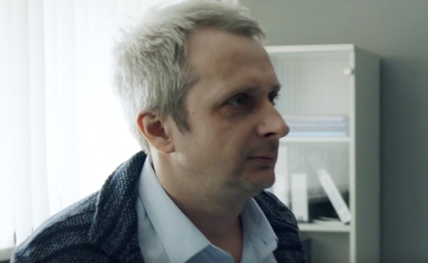  (2021)