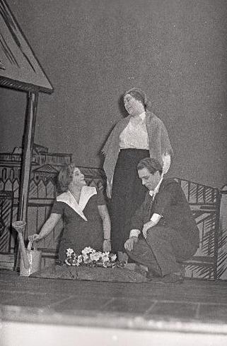   - Ema - Veera Luur, Veera - Lia Tarmo, Nikolai - Artur Ots.