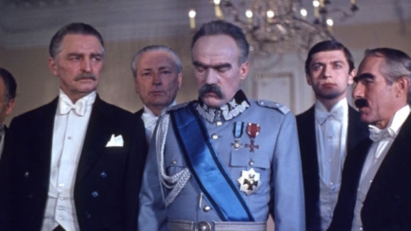   (1980)