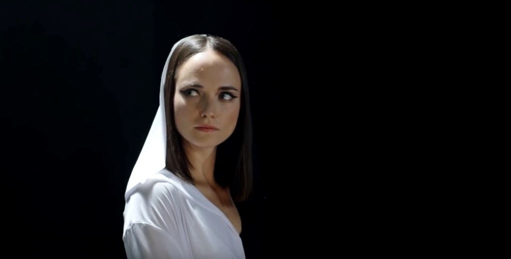 -2 (2018)