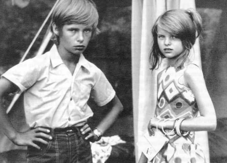 ϸ  - ""(1972)
