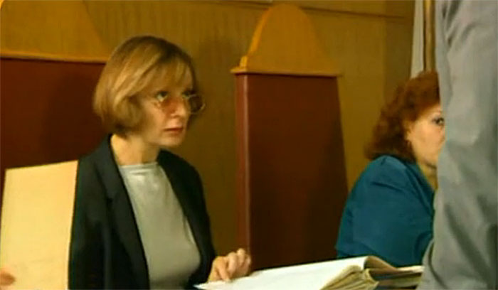   (2002)