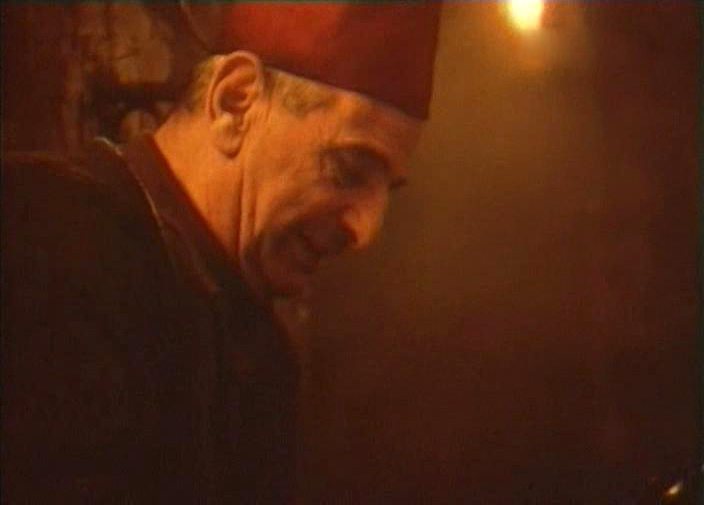  (1990)