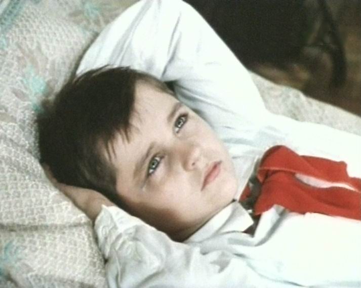   (1976)