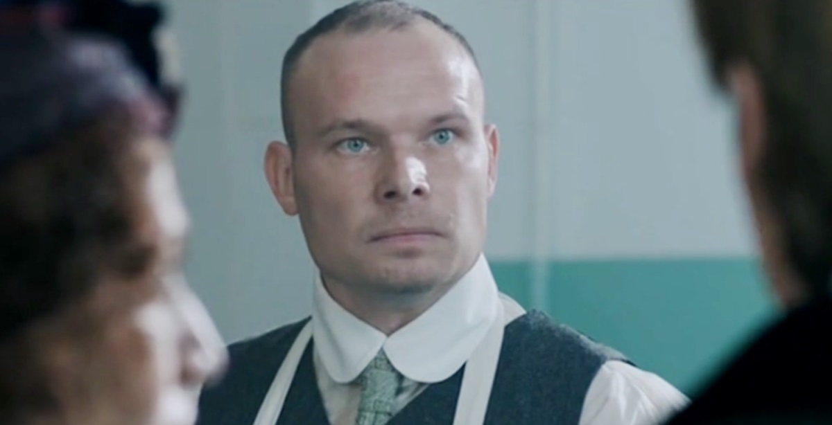   (2017)