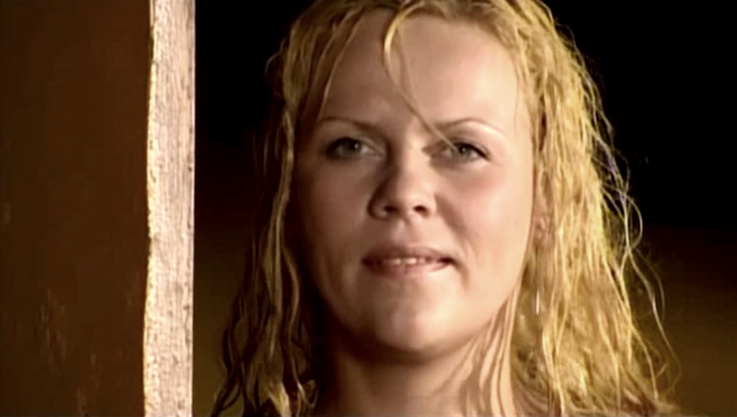  (2004)