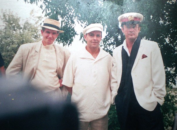   (2005)