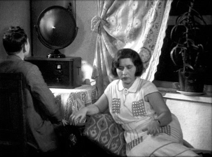   - "" (1932)