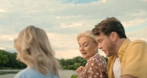  .   (2020)