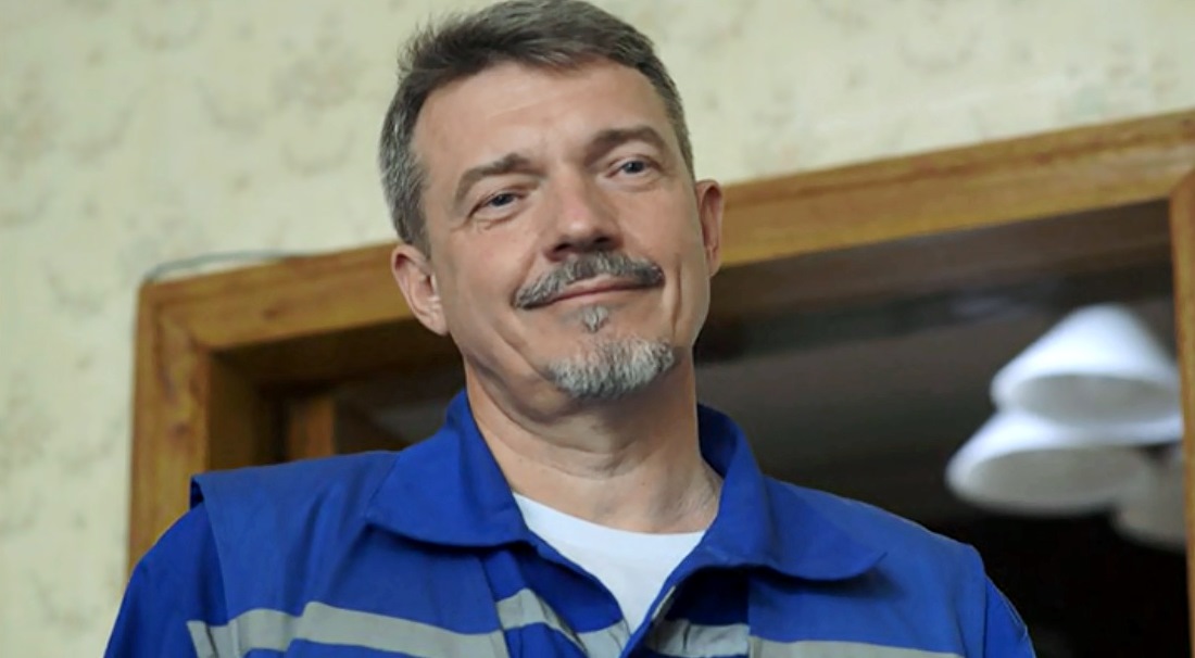  (2017)