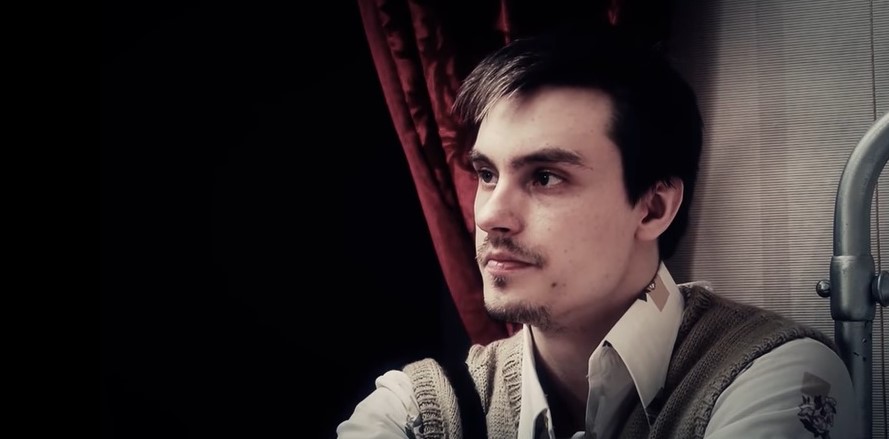  (2015)