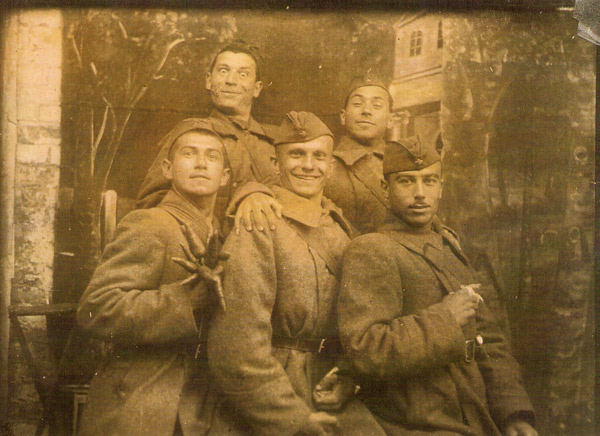   - ., ., ., .   .  1942 