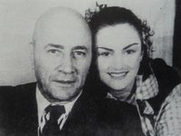 1940 