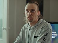 "-2" (2022)