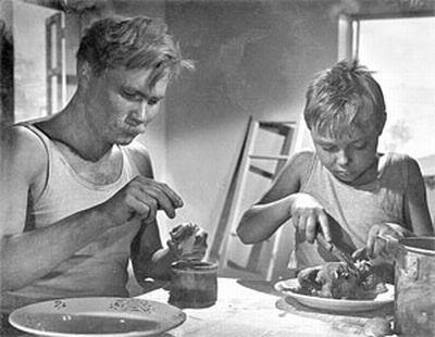  Ը (1958)