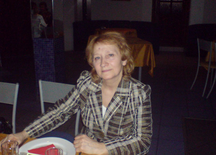   (II)