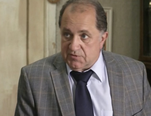   (2013)