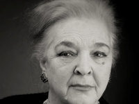 Маргарита Яхонтова 
фотографии