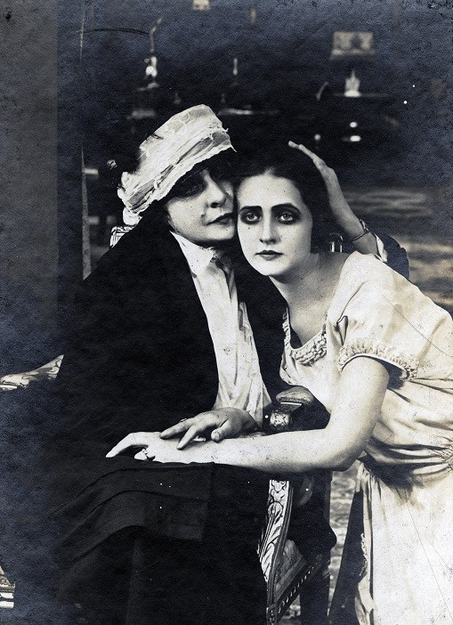  - - "  " (1922)