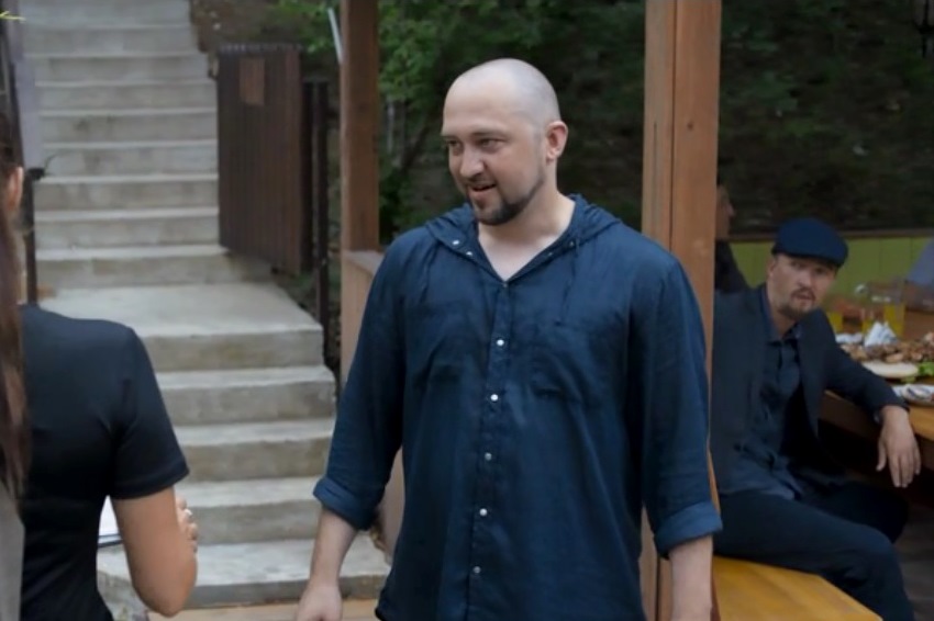 -4 (2020)