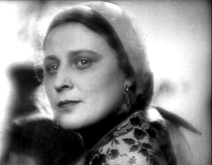   - "" (1933)